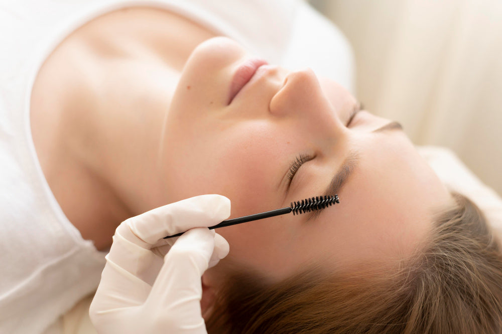 Brow & Lash Trends 2026: What’s In, What’s Out, and What Clients Really Want